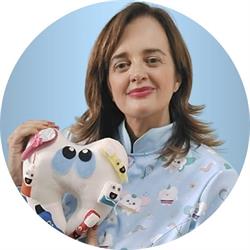 Dra. Gisele Gomes Oliveira- Odontopediatra