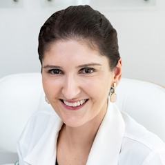 Dra. Francine Seibt - Dermatologista