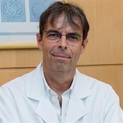 Dr. Daniel Faúndes