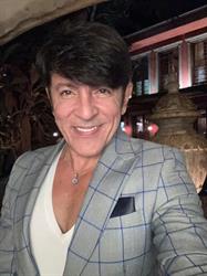 Dr. Smiley Castelo Branco