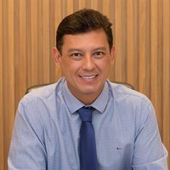 Dr. Glauco Taia I Urologista em Goiânia