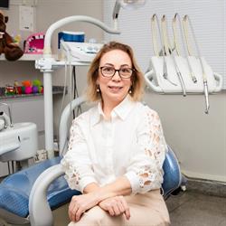 Dra. Dolores Gusson