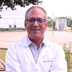 Dr. Cezar Augusto Caleffi Paiva