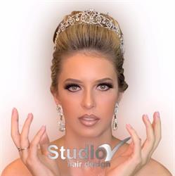 Studio V - Hair Design