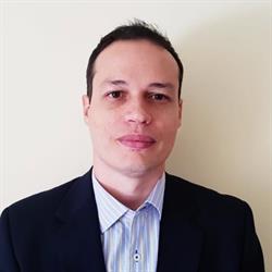 Médico Psiquiatra Dr. Tiago Castro e Couto