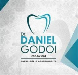 Dr Daniel Godoi
