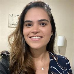 Dra. Thalita Zanes Coloproctologista