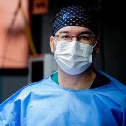 Dr. Alexandre Engell Cirurgião Plástico