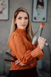 Vanessa Carceliano Beauty Concept
