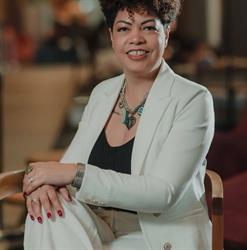 Patricia Muzati Ateliê Dos Cachos