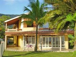 Casa Pé na Areia Lázaro Ubatuba