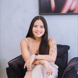 Clínica de Estética- Karine Yuka