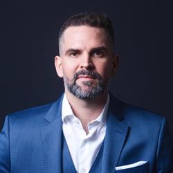 Dr. Thiago Castro - Pediatra