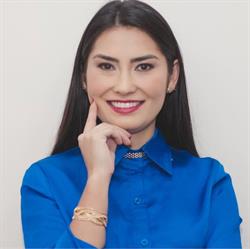 Dra. Letícia Ciezlak