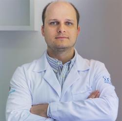 Dr Giovani Barum - Cirurgião do Aparelho Digestivo