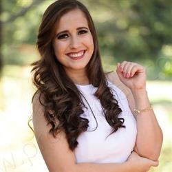 Dra. Mylena Schwartz - Dentista Uberlândia