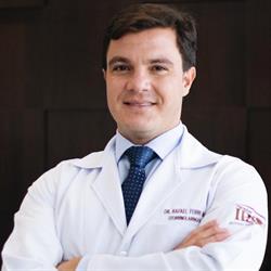 Dr. Rafael Ferri Martins