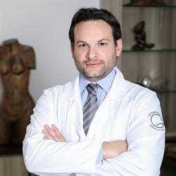 Dr. Tarik Nassif