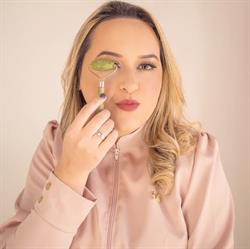 Bruna Souza Beauty Designer
