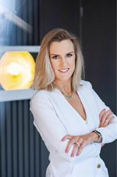 Dra. Marcia Bayer Oftalmologista em Canoas