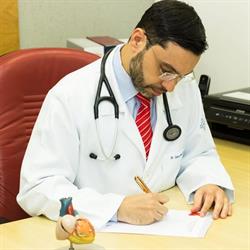 Dr. Carlos Renato de Oliveira, Cardiologista