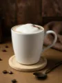 Café cremoso simplesmente delicioso Você encontra no Caffè Della Famiglia em Palhoça